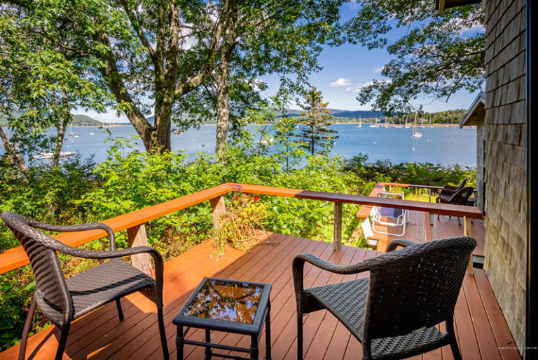 ocean view cottage deck